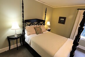 Arroyo Vista Inn