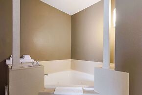 Comfort Suites North Mobile