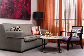 Adina Apartment Hotel Berlin CheckPoint Charlie