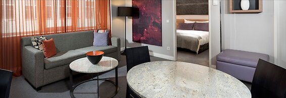 Adina Apartment Hotel Berlin CheckPoint Charlie