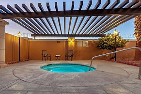 La Quinta by Wyndham Cd Juarez Near US Consulate