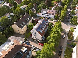 Hotel Kriemhild am Hirschgarten