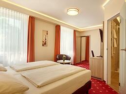 Hotel Kriemhild am Hirschgarten