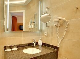 Hotel Kriemhild am Hirschgarten