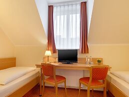 Hotel Kriemhild am Hirschgarten