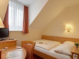 Hotel Kriemhild am Hirschgarten