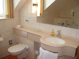 Hotel Kriemhild am Hirschgarten