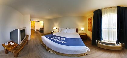 Days Inn & Suites by Wyndham Llano