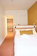 Hotel Henri IV