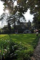 WelcomHeritage Kasmanda Palace