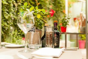 Hotel Montaigne & Spa