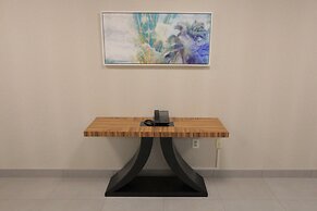 Hampton Inn & Suites Seal Beach