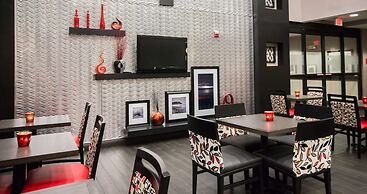 Hampton Inn & Suites Orlando-John Young Pkwy/S. Park