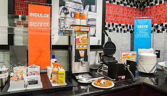 Hampton Inn & Suites Orlando-John Young Pkwy/S. Park