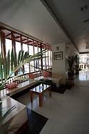 First Residence Hotel