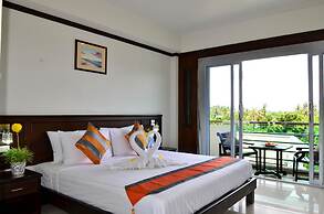 First Residence Hotel