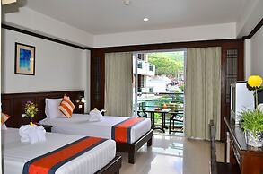 First Residence Hotel