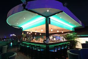 Amanjaya Pancam Suites Hotel