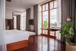 Amanjaya Pancam Suites Hotel