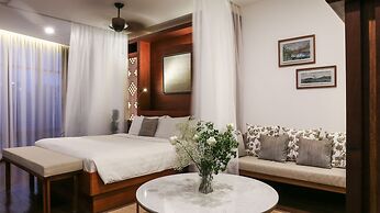 Amanjaya Pancam Suites Hotel