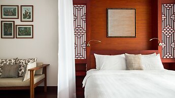 Amanjaya Pancam Suites Hotel