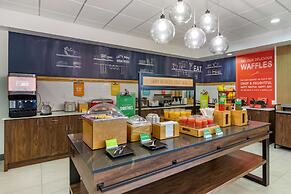 Hampton Inn & Suites by Hilton Edmonton/West