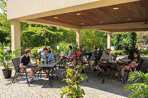 Georgian Bay Hotel Trademark Collection by Wyndham