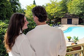 Georgian Bay Hotel Trademark Collection by Wyndham