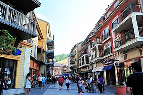 Georgian Bay Hotel Trademark Collection by Wyndham