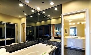 Georgian Bay Hotel Trademark Collection by Wyndham