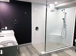 Georgian Bay Hotel Trademark Collection by Wyndham