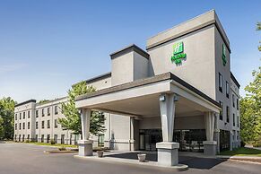 Holiday Inn Cheshire - Southington, an IHG Hotel