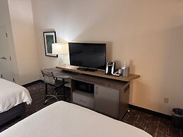 Holiday Inn Cheshire - Southington by IHG