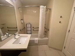 Candlewood Suites Secaucus - Meadowlands by IHG