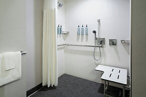 Courtyard by Marriott Paramus