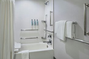 Courtyard by Marriott Paramus