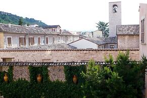 Hotel & Residenza 100 Torri