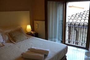 Hotel & Residenza 100 Torri