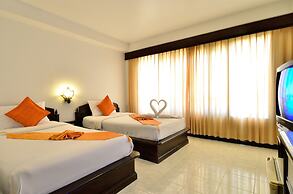 Samui First House Hotel