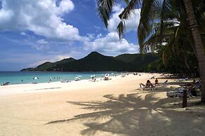 Samui First House Hotel