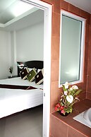 Samui First House Hotel