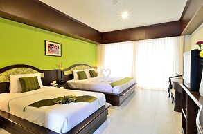 Samui First House Hotel