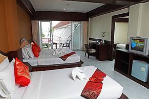 Samui First House Hotel