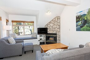 Lake Placid Lodge by Whiski Jack