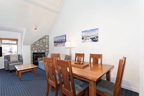 Lake Placid Lodge by Whiski Jack