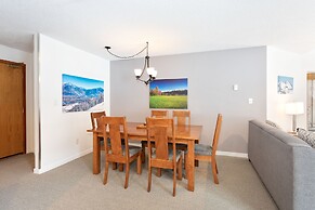 Lake Placid Lodge by Whiski Jack