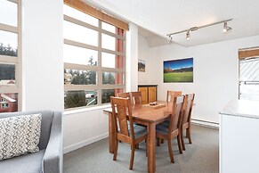 Lake Placid Lodge by Whiski Jack