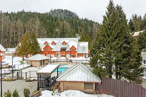 Lake Placid Lodge by Whiski Jack