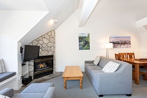 Lake Placid Lodge by Whiski Jack