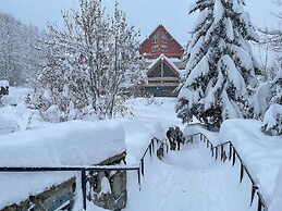 Lake Placid Lodge by Whiski Jack